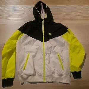 Nike Wind Jacket Windproof MENS SIZE LARGE Neon